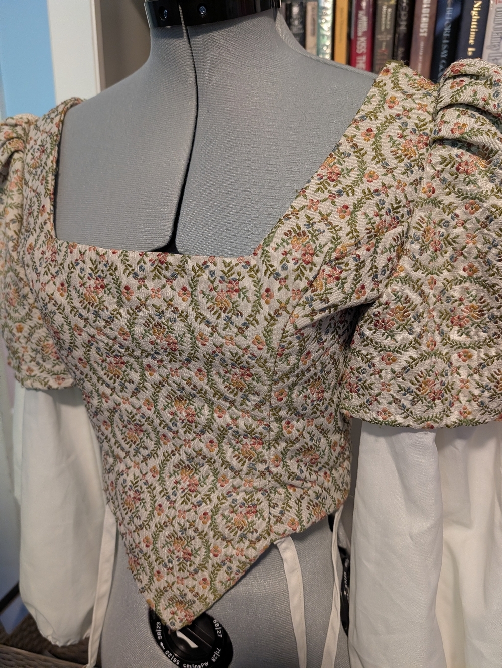 Handmade Renaissance Top - Picture 2 of 5